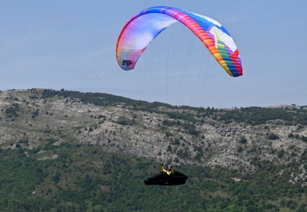 BASE 2 LITE Paraglider EN/LTF-B
